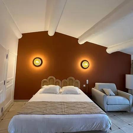 Mas Des Romarins, The Originals Relais 3* جورد