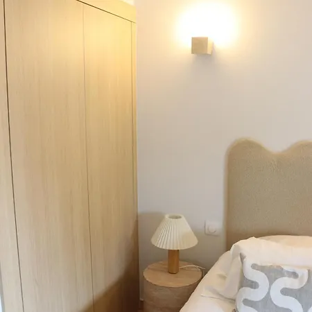 Mas Des Romarins, The Originals Relais فندق 3*