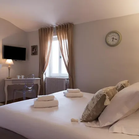 فندق Mas Des Romarins, The Originals Relais